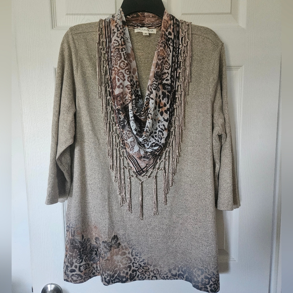 Women's Brown Top With Leopard Print Scarf